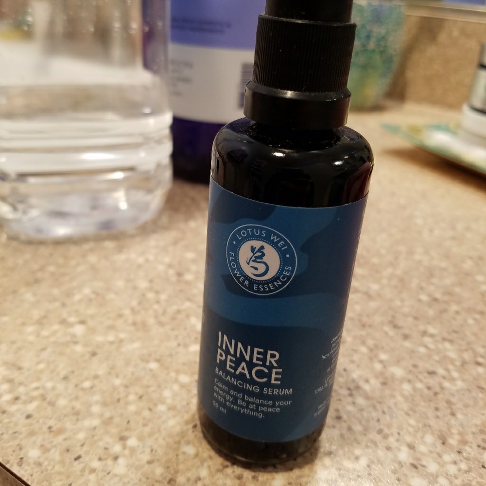 Lotus Wei inner peace balancing serum